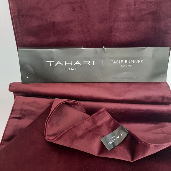 TAHARI 16 x 90 Eggplant Table Runner - Picture 16 of 16